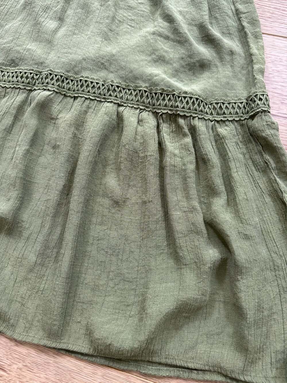 Luxology Olive Green Tiered Midi Dress - Picture 14 of 16
